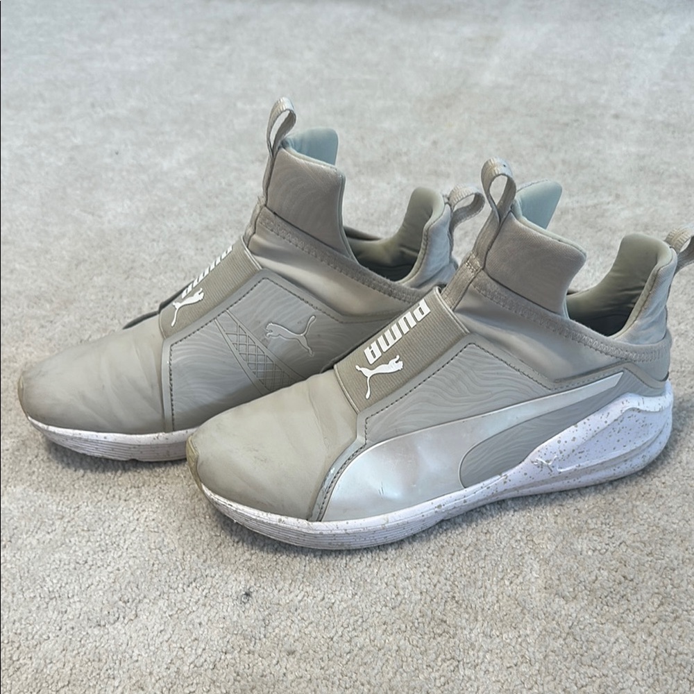 Puma Women's Grayish Tan Athletic Shoes